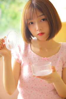 激情午夜视频